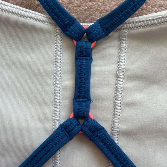 Ivivva swim top with racer back straps size 14 - Picture 3 of 4